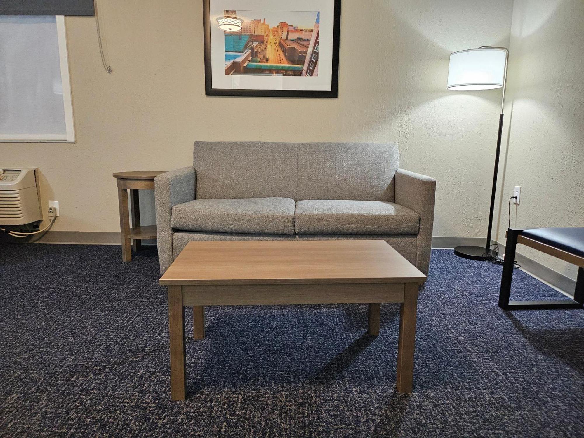 Hotel Baymont By Wyndham Davenport Extérieur photo
